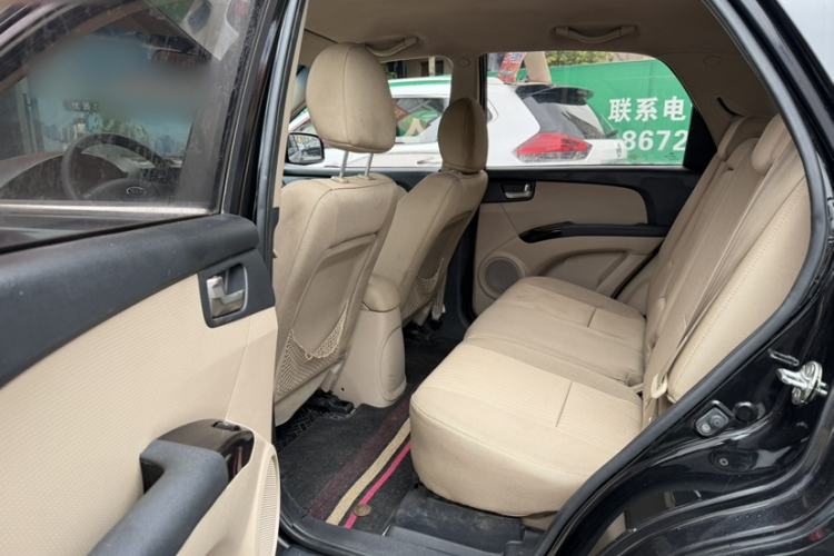 Used Kia Sportage 2013 2.0L Automatic Two-Wheel Drive GL Trim Interior 1