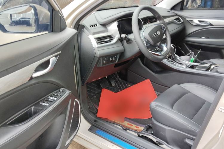 Used Geely Auto Emgrand 2019 Leading Edition 1.5L CVT Upward-Connected Model China VI Standard Driver Seat