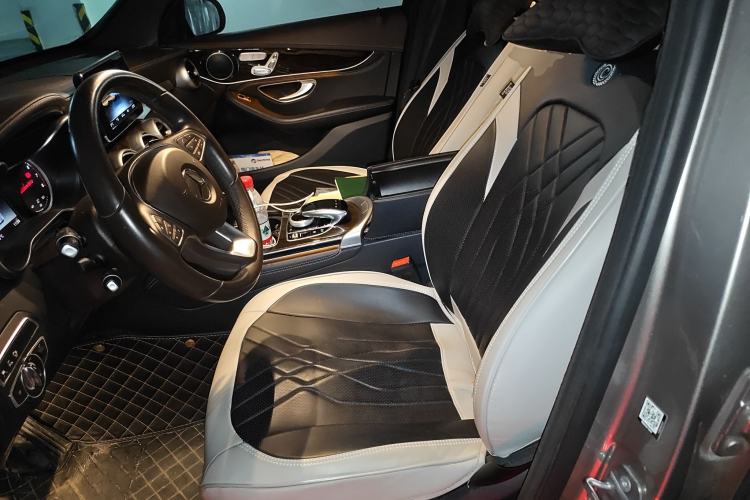 Used Mercedes-Benz GLC 2019 GLC 260 L 4MATIC Dynamic Model