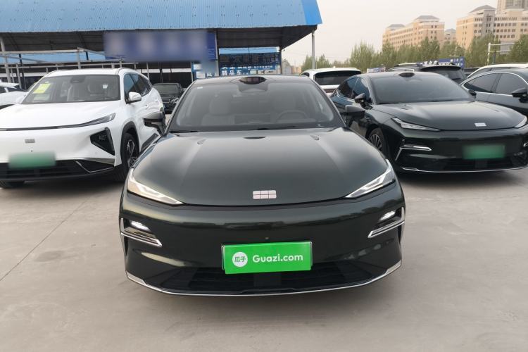 Used Geely Galaxy 8 2025 130km EM-P Starship Edition
