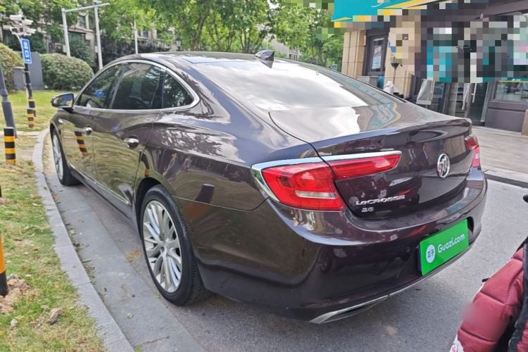 Used Buick LaCrosse 2018 28T Luxury Model
