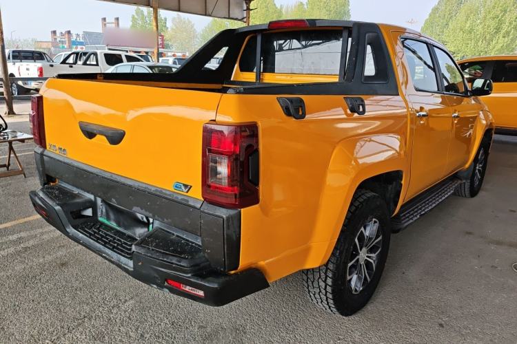 Used JMC Yuhu EV 2022 4x2 LX JX1032PSEF5BEV Rear Right 45 Deg