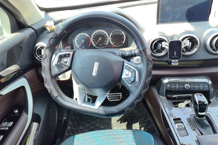 Used Wey VV7 2017 2.0T Flagship Model
