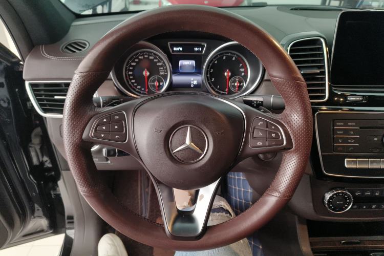 Used Mercedes-Benz GLE 2018 GLE 400 4MATIC Exclusive Edition Steering Wheel