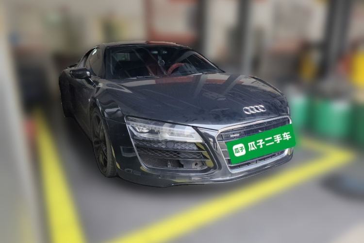 Used Audi R8 2014 4.2 FSI quattro Front Right 45 Deg