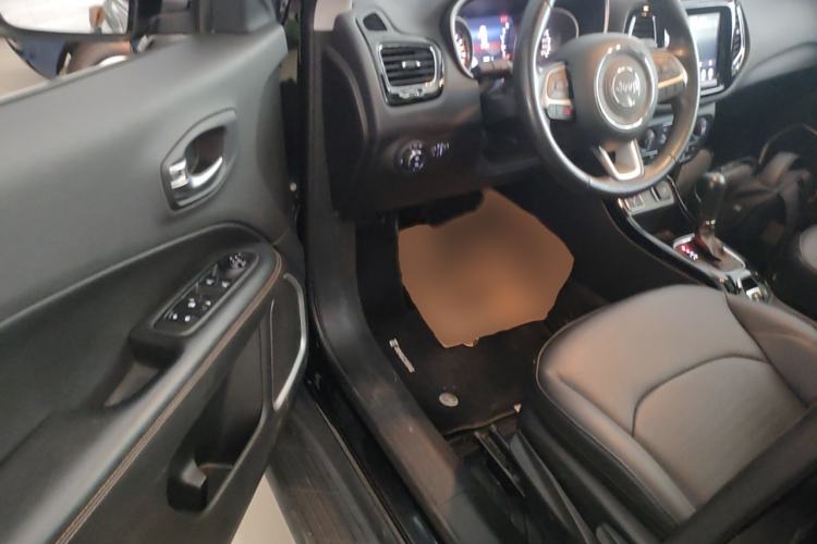 Used Jeep Compass 2019 220T Automatic Family Edition