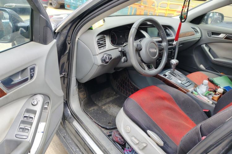 Used Audi A4L 2013 35 TFSI Automatic Standard Model Driver Seat