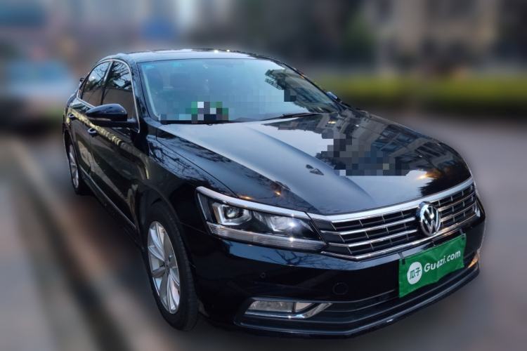 Used Volkswagen Passat 2017 330TSI DSG Luxury Edition
