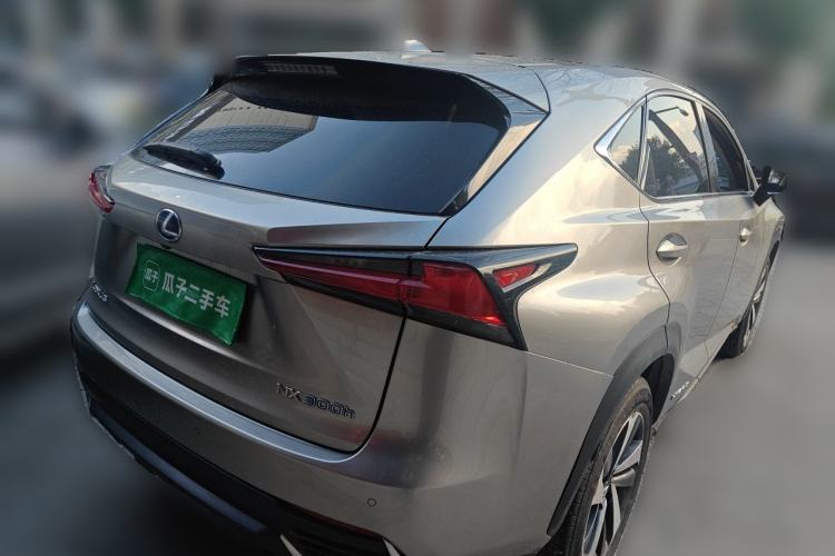 Used Lexus NX 2020 300h Front-Drive Fēngyuè Version China VI Standard
