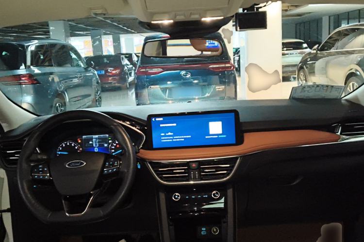 Used Ford Escape 2020 EcoBoost 245 4x4 Enjoyment Model
