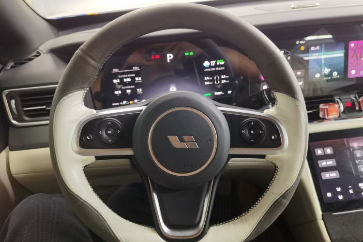Used Li Auto ONE 2020 Extended-Range 6-Seater Version Steering Wheel