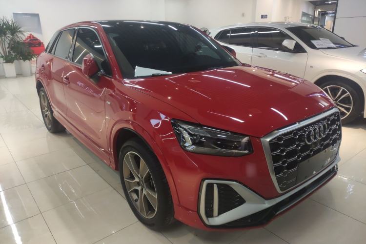 Used Audi Q2L 2022 35 TFSI Fashion Dynamic Model Front Right 45 Deg