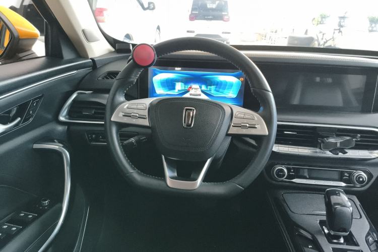 Used Bestune T77 2019 230 TID Automatic Prestige Version China V Emission Standard
