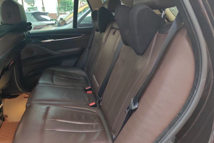 Used BMW X5 2015 xDrive28i
