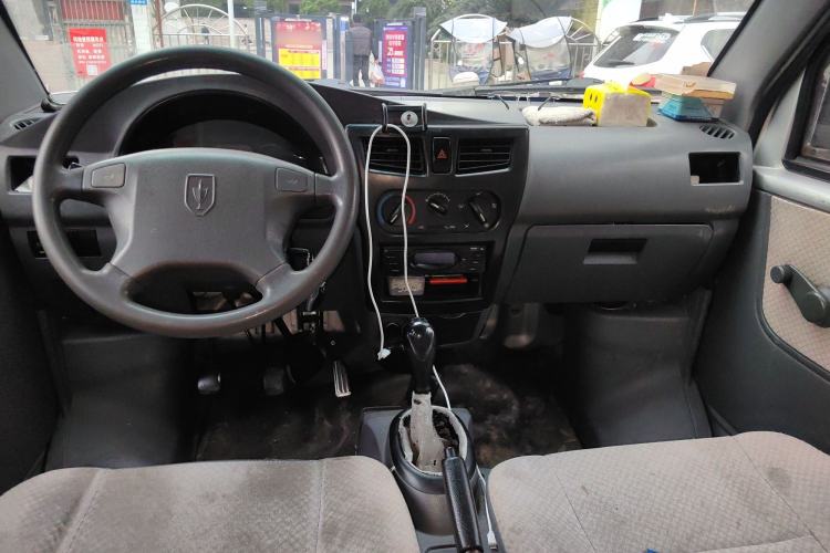 Used Jinbei Starfish A9 2011 1.0L Standard Edition
