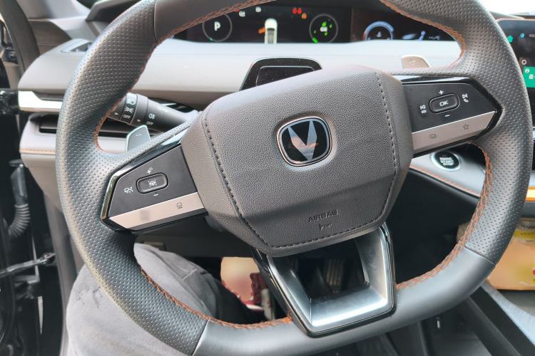 Used CHANGAN UNI-V 2023 1.5T Prestige Model
