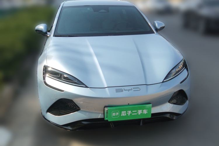 Used BYD Seal 2022 550 km Standard Range Rear-Wheel Drive Prestige Version