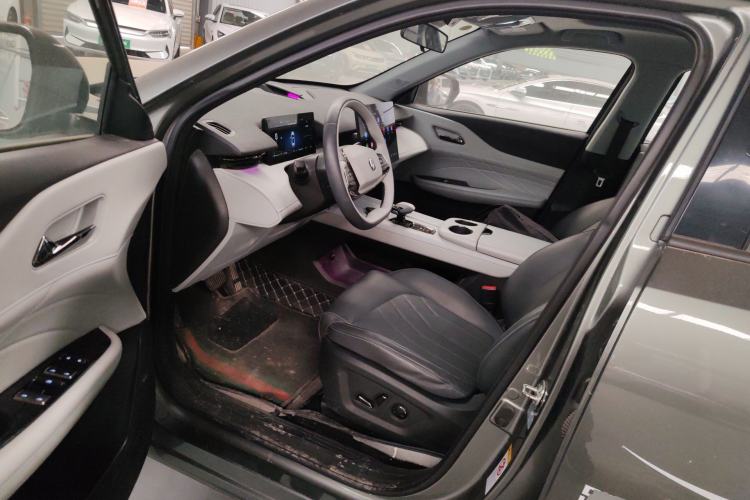 Used CHANGAN UNI-Z New Energy 2024 Blue Whale Smart Electric iDD 125km Excellence Model Left Front Seat