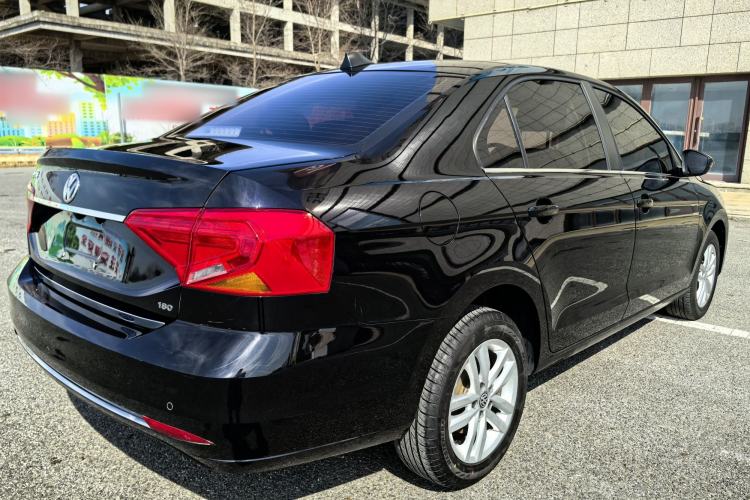 Used Volkswagen Jetta 2019 Dream Edition 1.5L Manual Fashion Version Exterior 5
