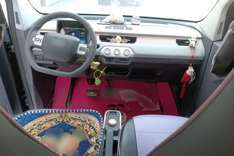 Used Chery QQ Ice Cream 2022 170km Sundae Phosphate Lithium-Ion