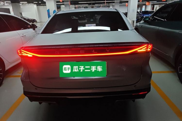 Used Geely Galaxy L6 2025 EM-i 140km Starship Edition
