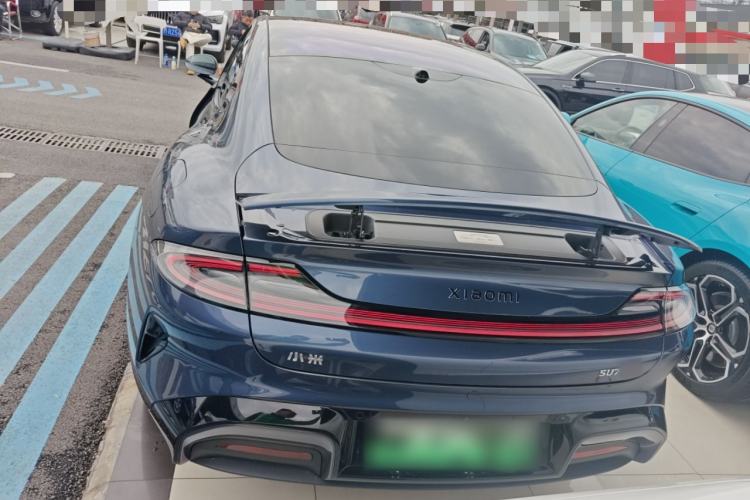 Used Xiaomi Auto SU7 2024 Four-Wheel Drive Ultra-Long Range Advanced Intelligent Driving Max Edition
