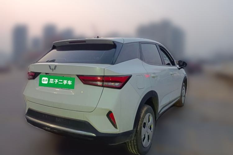 Used Wuling Alvez 2022 1.5L Manual Free-Style Model
