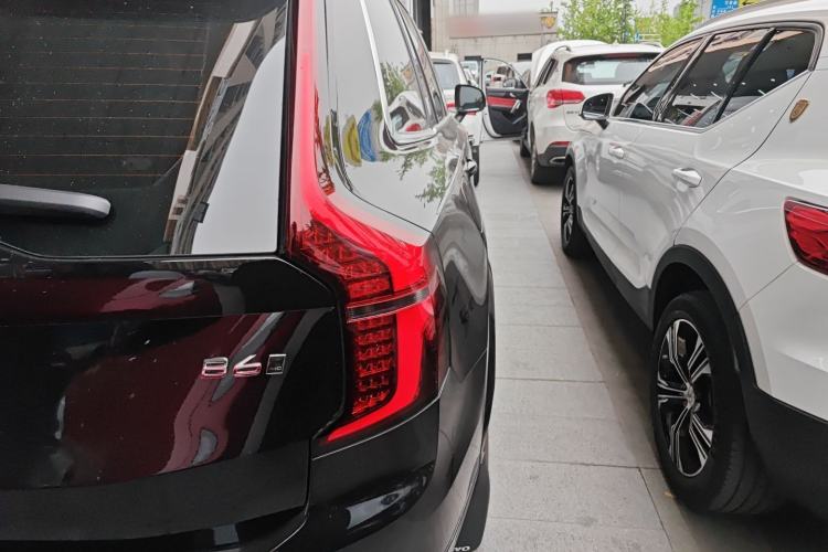 Used Volvo XC90 2025 Facelifted B5 Zhiyi Luxury Edition 5 Seats