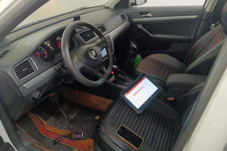 Used Volkswagen Lavida 2015 1.6L Automatic Fashion Edition