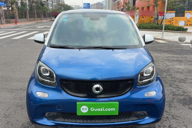 Used smart fortwo 2016 0.9T 66kW Hardtop Pioneer Edition
