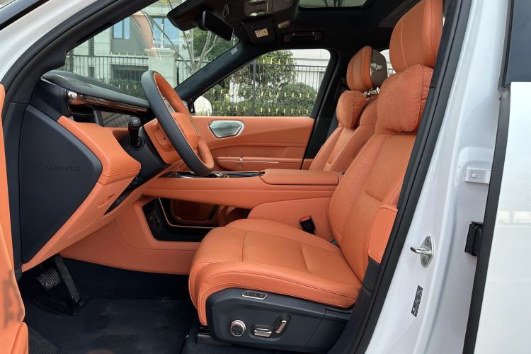 Used Lynk & Co 900 2025 2.0T Ultra