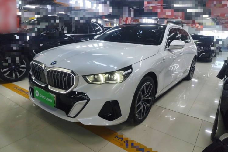 Used BMW i5 2024 eDrive 35L Luxury Model with M Sport Package