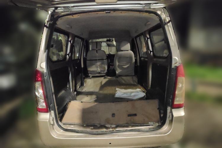 Used Wuling Rongguang 2014 1.2L S Base Model