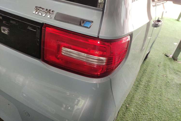 Used Wuling Hongguang MINIEV 2022 Easy Version Lithium Iron Phosphate