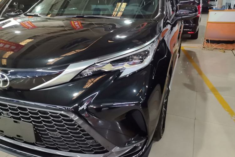 Used Toyota Granvia 2024 2.5L Hybrid Prestige PLUS Four-Wheel Drive Version Left Front Headlight