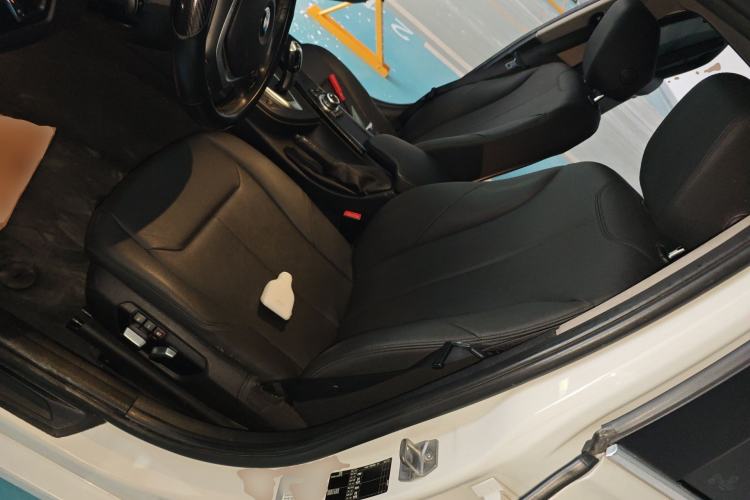 Used BMW 3 Series 2016 320Li Ambition Model