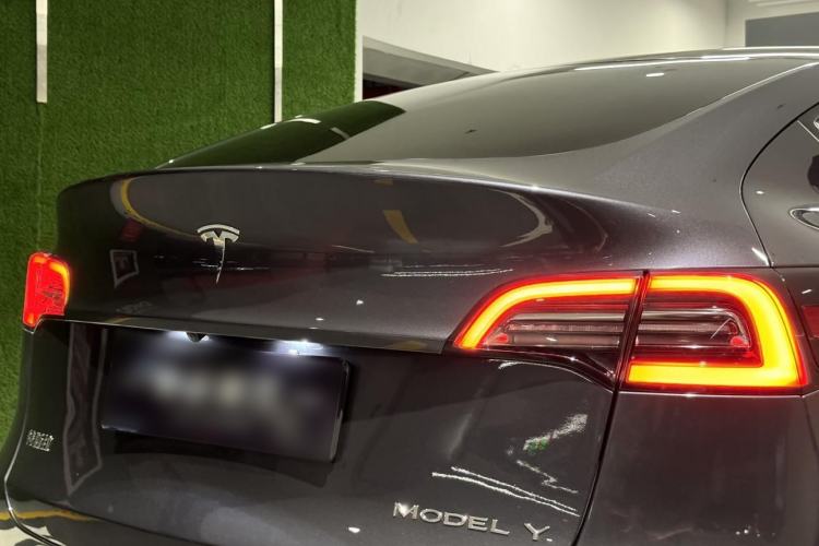 Used Tesla Model Y 2021 Standard Range Rear-Wheel Drive Version