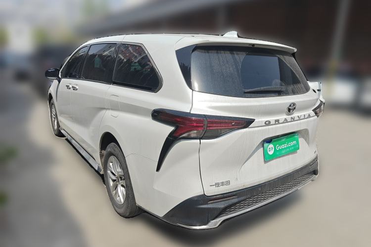Used Toyota Granvia 2024 2.5L Hybrid Comfort Edition Rear Left 45 Deg