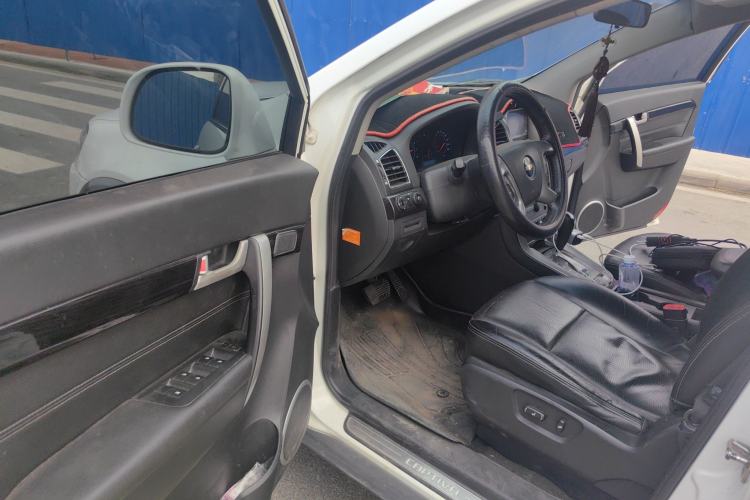 Used Chevrolet Captiva 2014 2.4L 4x4 Flagship Edition 7 Seats