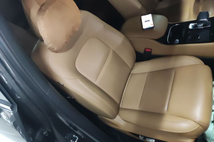 Used Li Auto ONE 2021 Extended-Range 6-Seater Version Right Front Seat