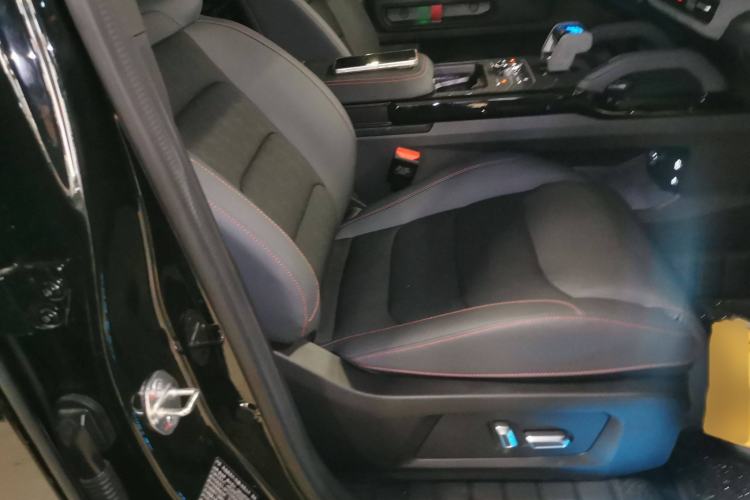 Used JETOUR Traveler C-DM 2024 C-DM 208KM Mountain & Wilderness Edition