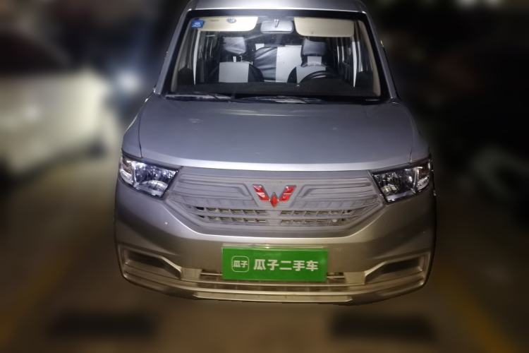 Used Wuling Hongguang V 2019 1.5L Standard Version China VI LAR
