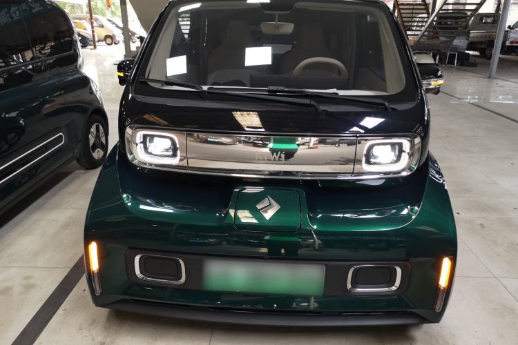 Used Baojun KiWi EV 2023 Smart Luxury Edition Lithium Iron Phosphate Front