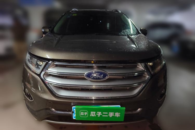 Used Ford Edge 2015 2.0T GTDi Two-Wheel-Drive High-Line Version
