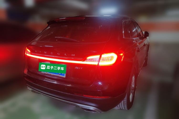 Used Lincoln MKX 2017 2.0T Two-Wheel Drive Deluxe Edition
