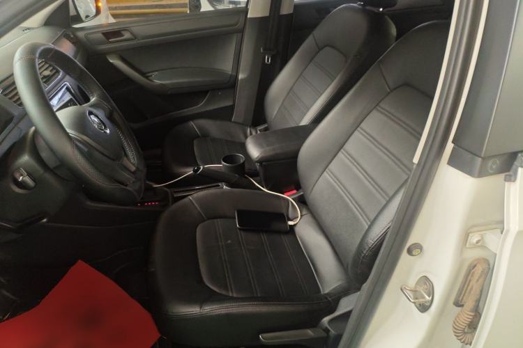 Used Volkswagen Santana 2018 1.5L Automatic Fashion Edition Left Front Seat