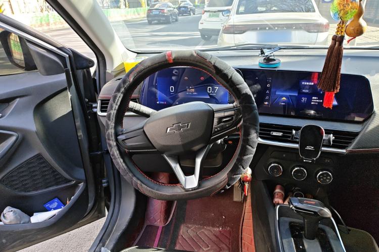 Used Chevrolet Trax 2022 Encore RS 1.5T CVT Cool