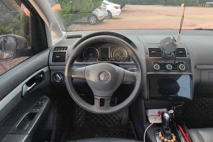 Used Volkswagen Touran 2013 1.4T DSG Comfort Edition 5-Seater
