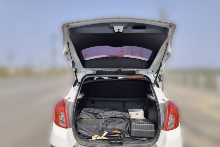 Used Buick Encore 2015 1.4T Automatic Two-Wheel Drive Urban Elite Version