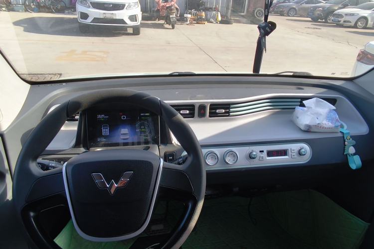 Used Wuling Hongguang MINIEV 2021 Macaron Premium Model – Lithium Iron Phosphate
